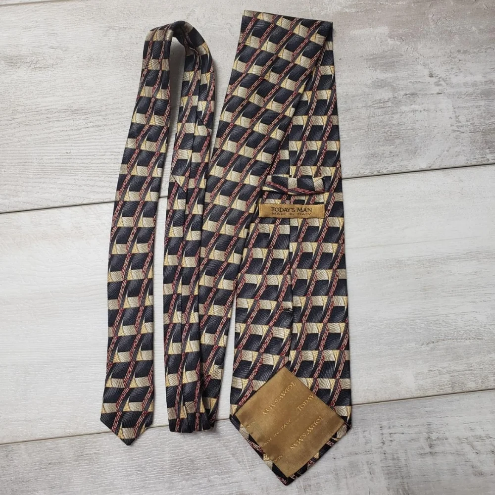 Today's Man Made in Italy Necktie 100% Silk Geometric Menswear Preppy Retro Tie